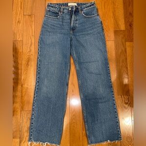 Abercrombie Curve Love High Rize 90s Relaxed Jean